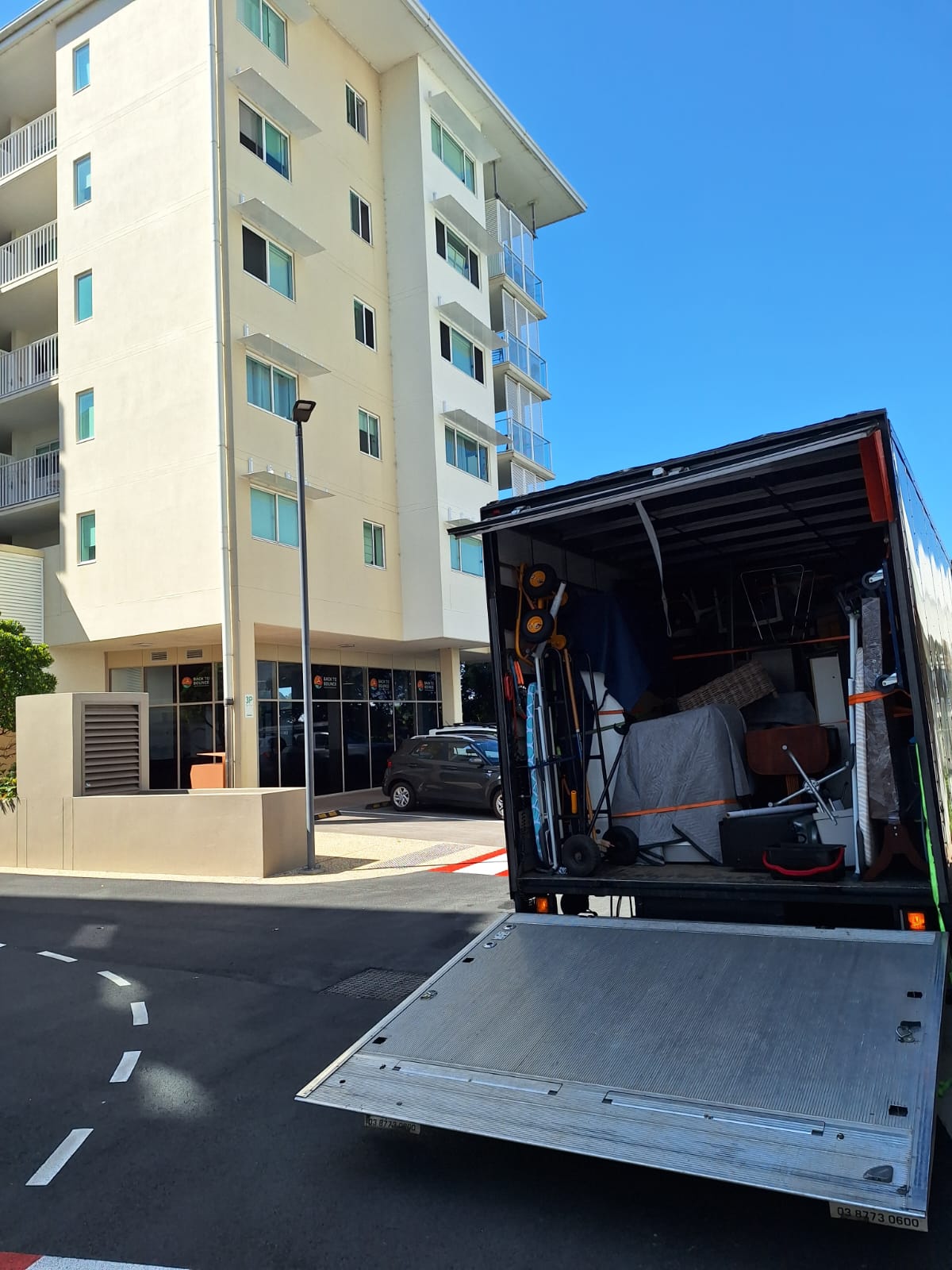 delivery services brisbane